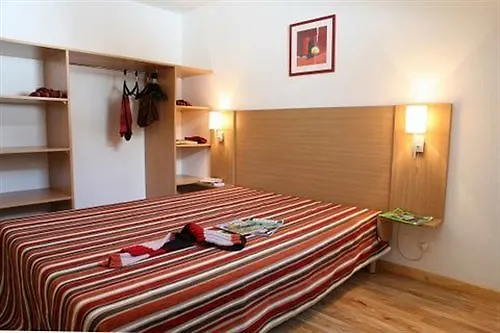 Sunweb Chalets De Bois Mean Les Orres Aparthotel